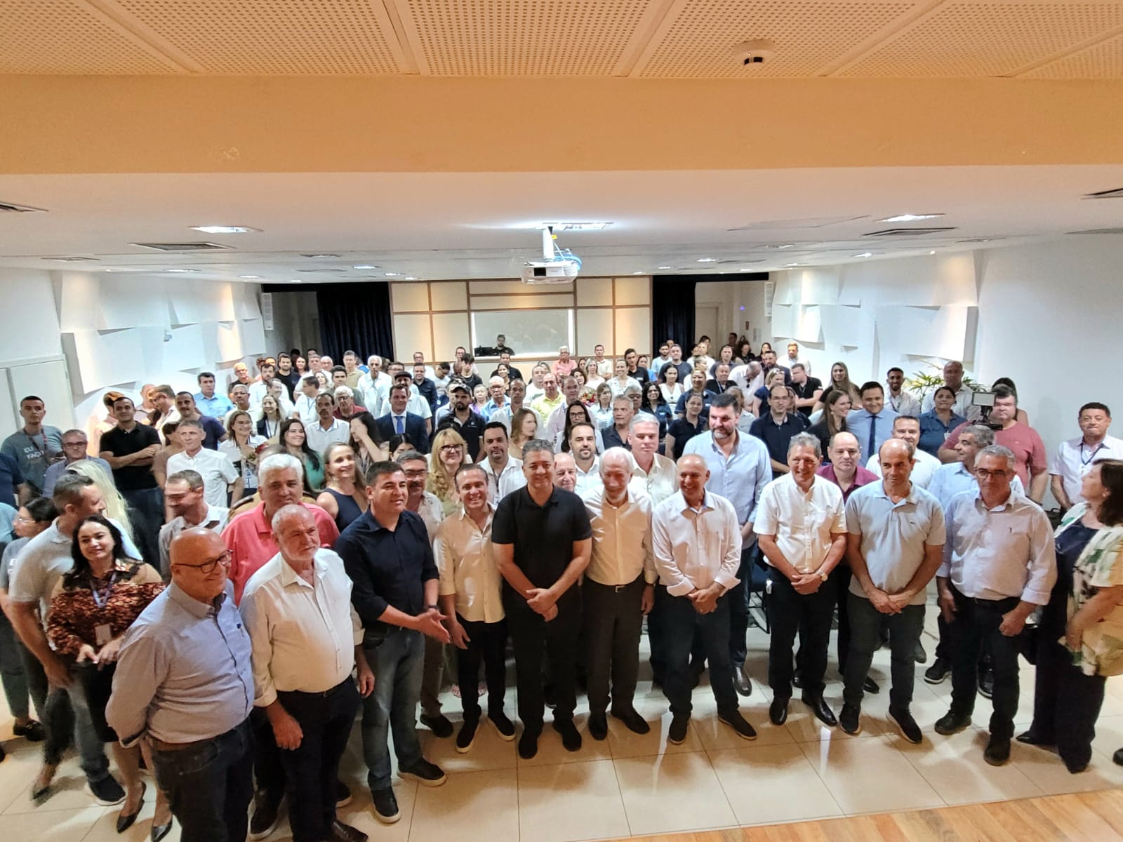 Vice-governador cumpre agenda no Norte Pioneiro